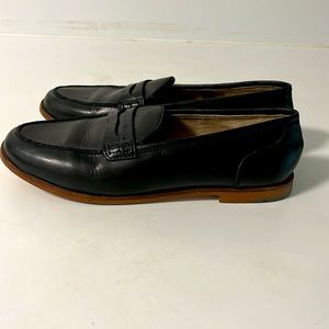Women’s Black leather J Crew loafers - 8.5